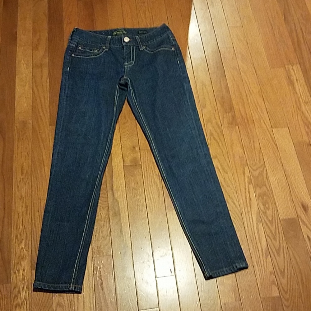 Seven7 Jeans